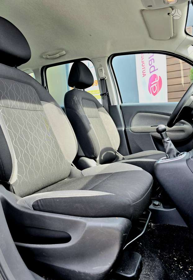 Citroen C3 2013 — photo 21