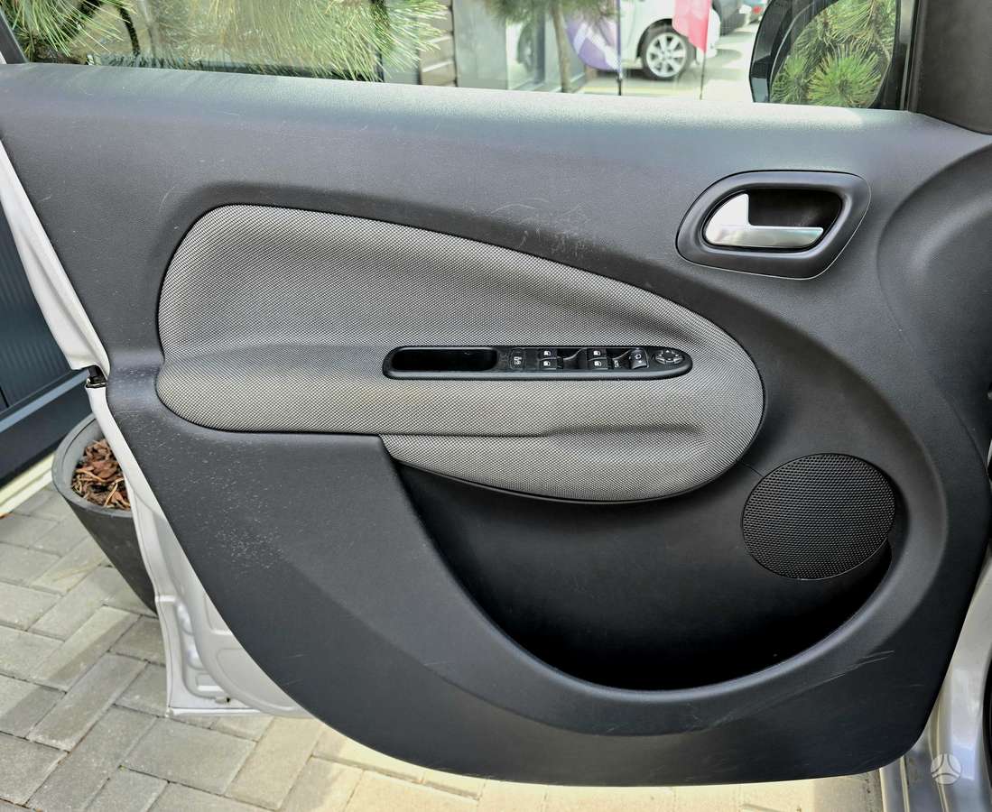 Citroen C3 2013 — photo 26