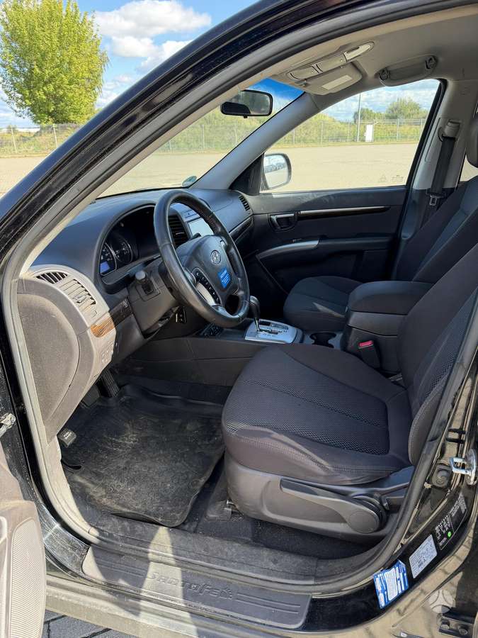 Hyundai Santa 2012 — photo 10