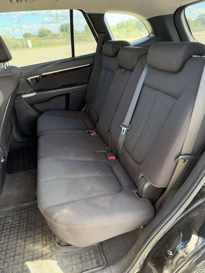 Hyundai Santa 2012 — photo 17