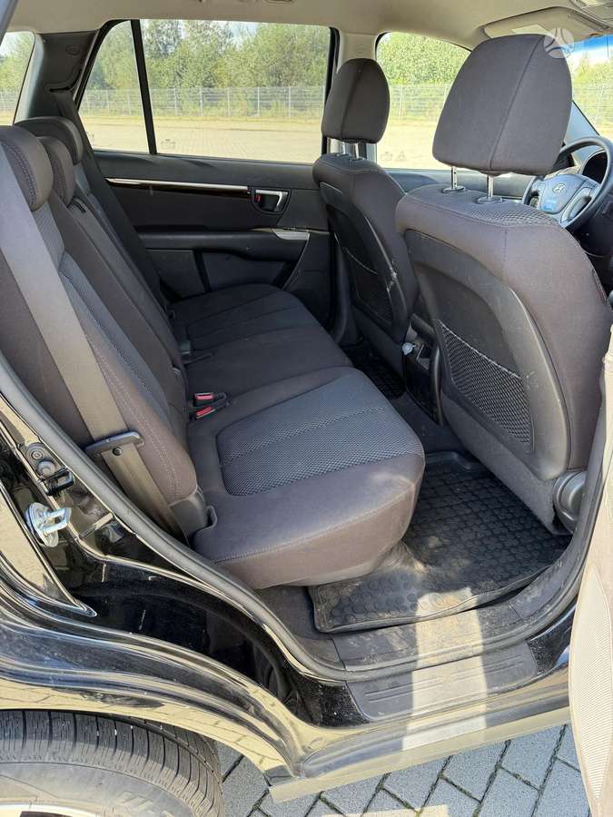 Hyundai Santa 2012 — photo 18