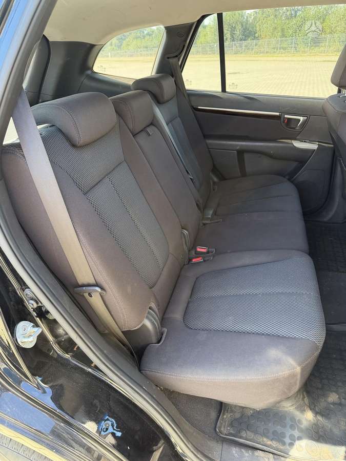 Hyundai Santa 2012 — photo 19