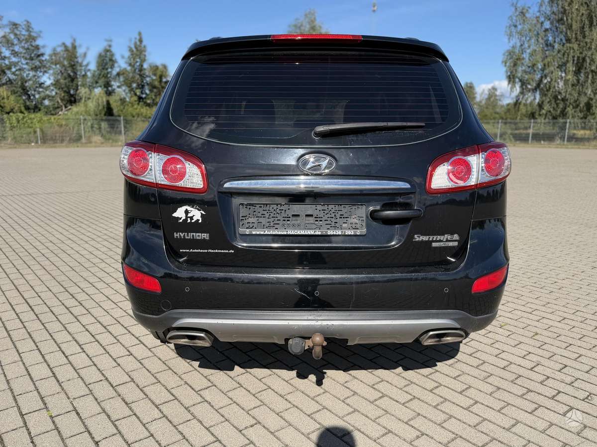 Hyundai Santa 2012 — engine 2199 cm³, 197 HP (145kW)