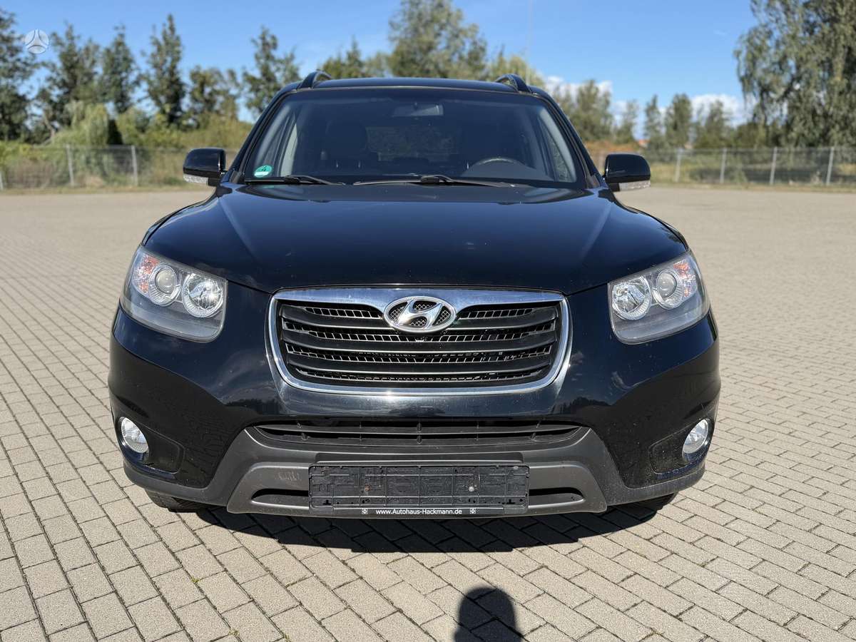 Hyundai Santa 2012 — photo 8
