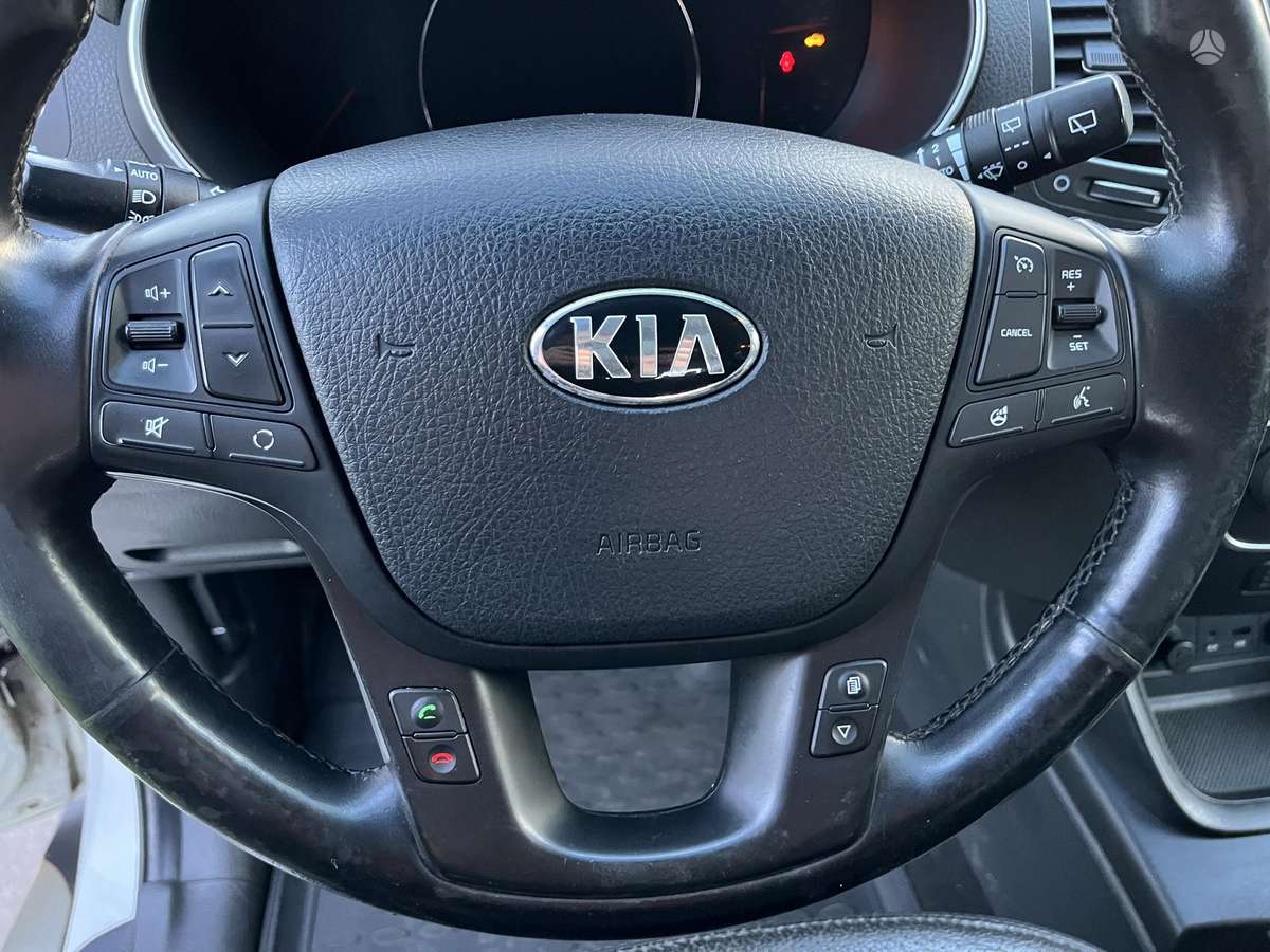 Kia Sorento 2013 — photo 19