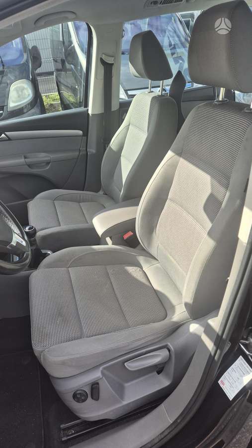 Volkswagen Sharan 2010 — photo 6