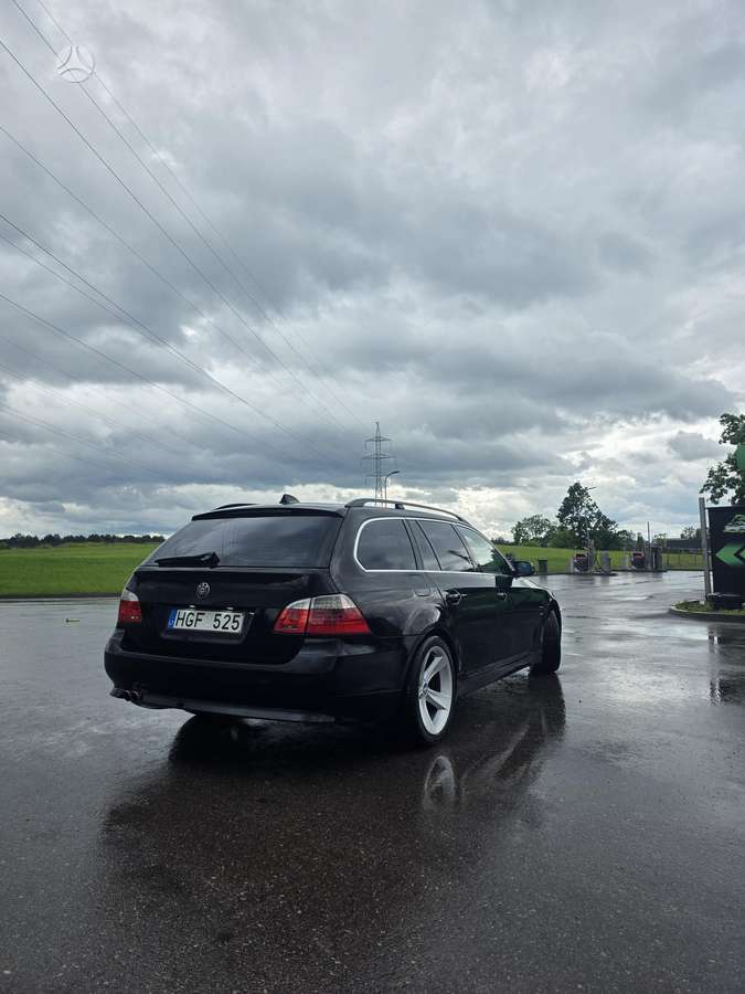 BMW 525 2008 — engine 2993 cm³, 197 HP (145kW)
