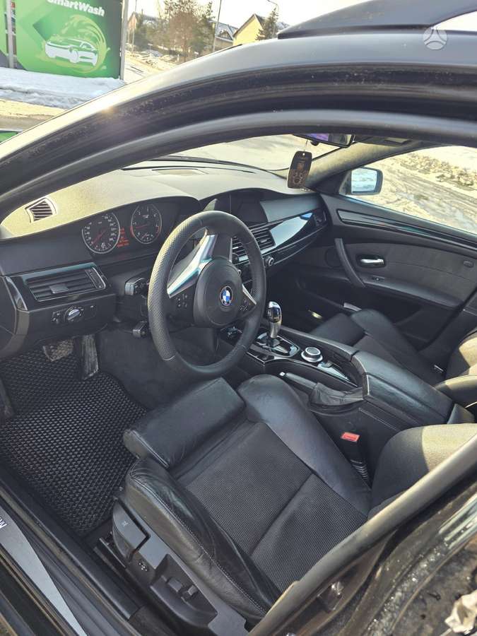BMW 525 2008 — photo 8