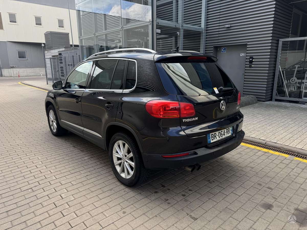 Volkswagen Tiguan 2011 — photo 7