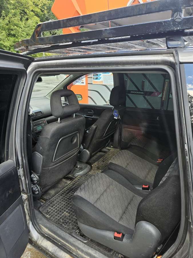 Seat Alhambra 2004 — photo 6