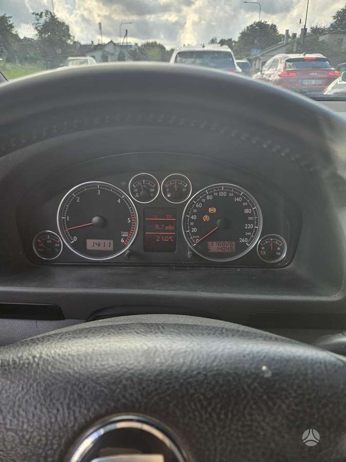 Seat Alhambra 2004 — photo 9