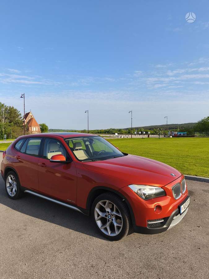 BMW X1 2013 — rear view