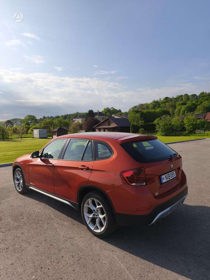 BMW X1 2013 — interior