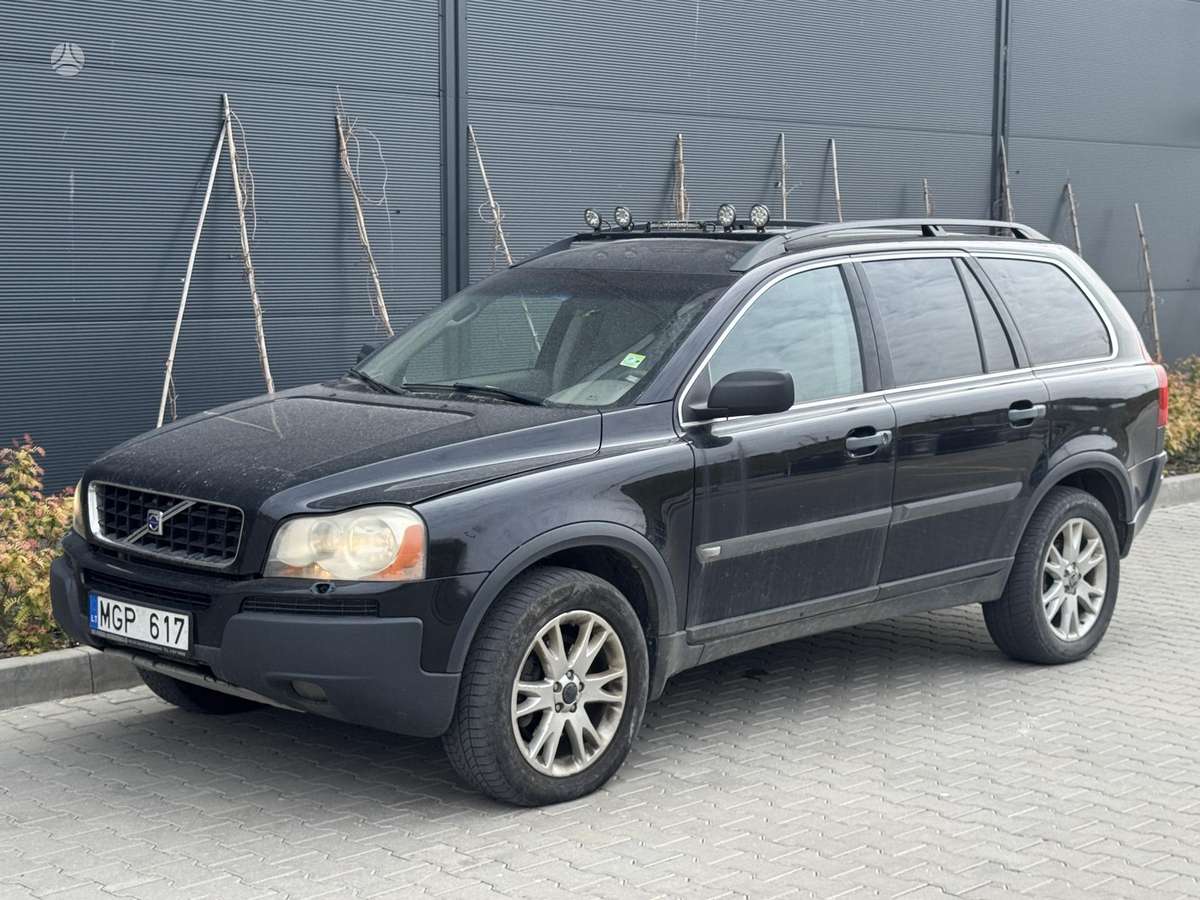 Volvo XC90 2006 — rear view