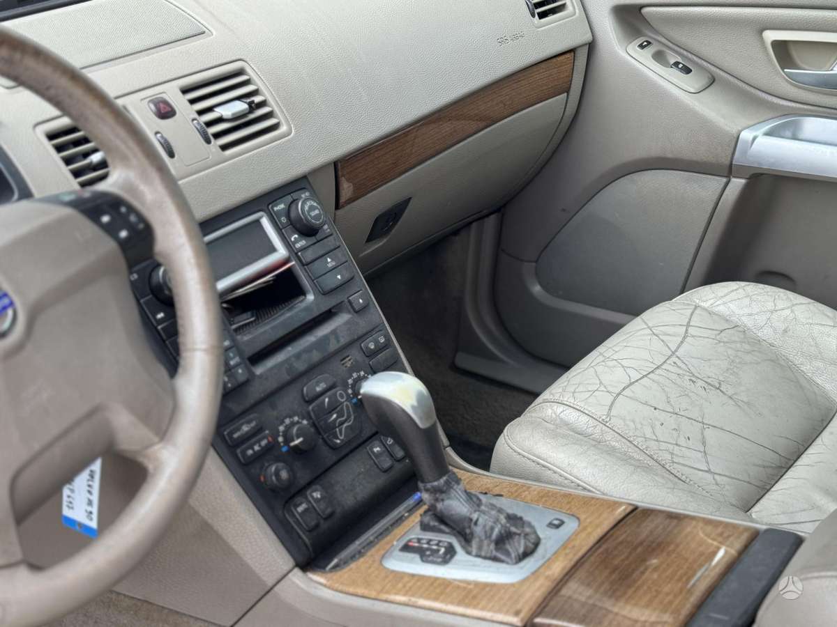 Volvo XC90 2006 — photo 6