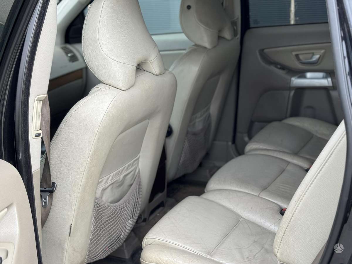 Volvo XC90 2006 — photo 9