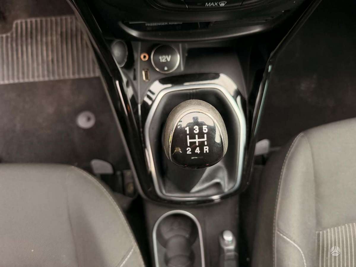 Ford B-MAX 2013 — фото 10