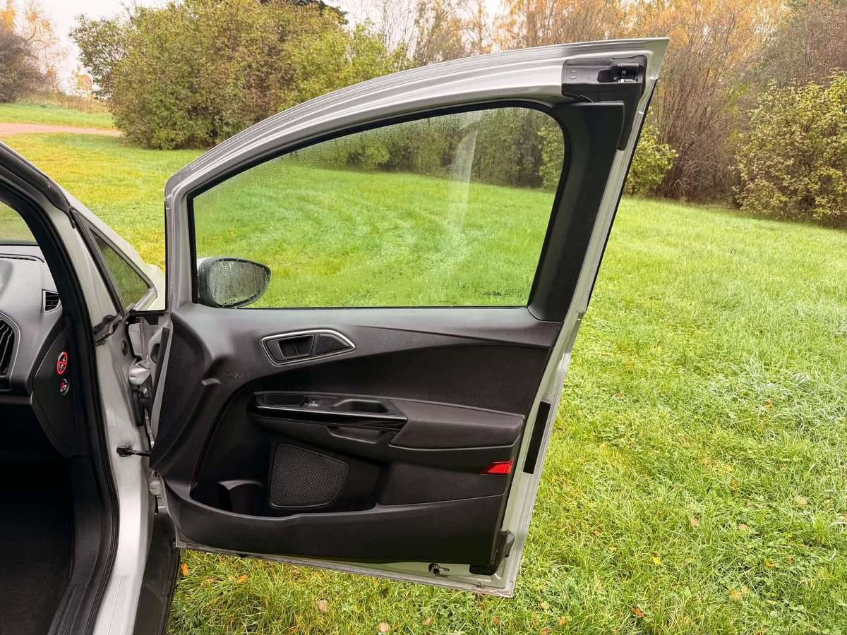 Ford B-MAX 2013 — фото 14