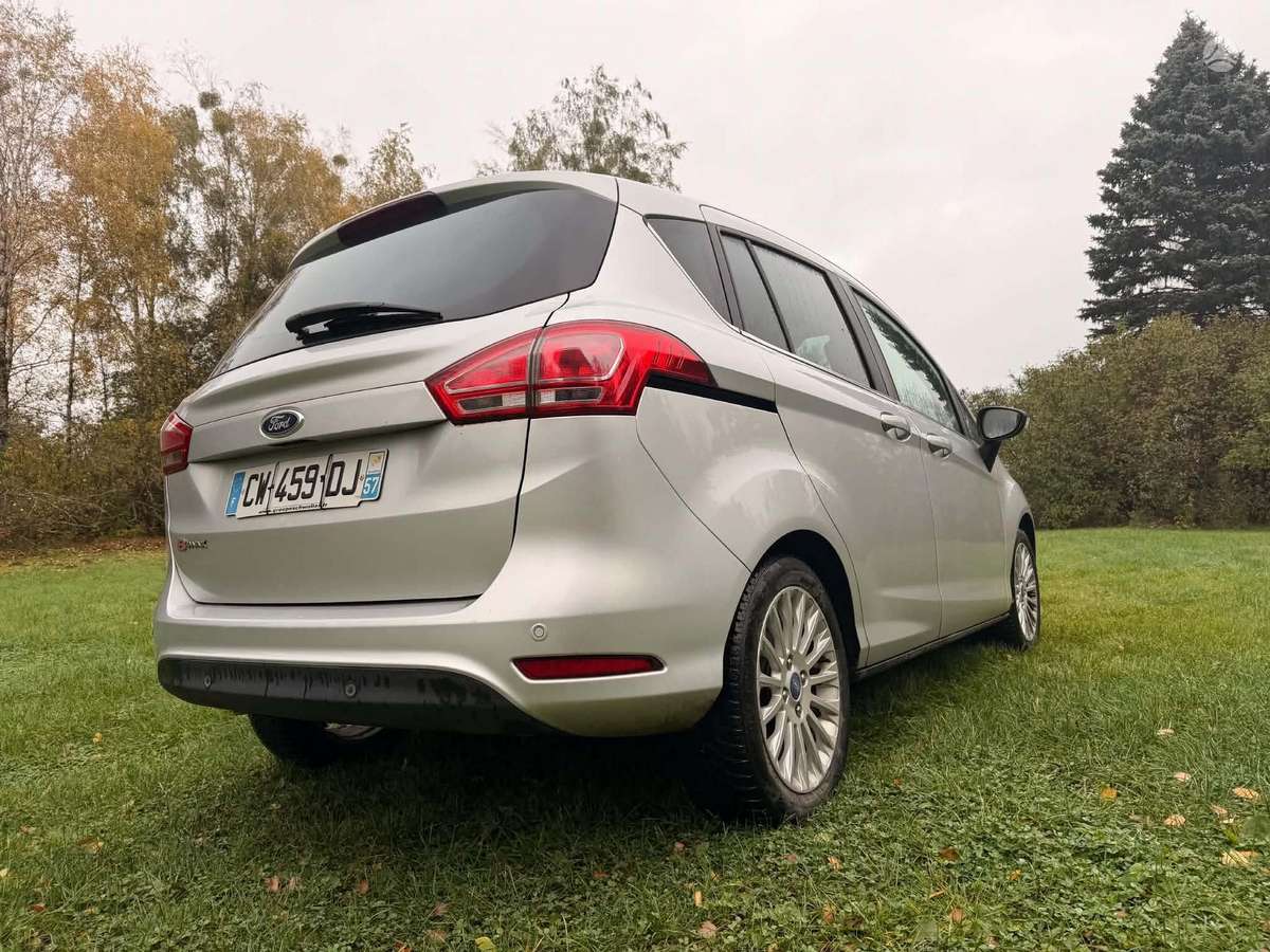 Ford B-MAX 2013 — фото 17