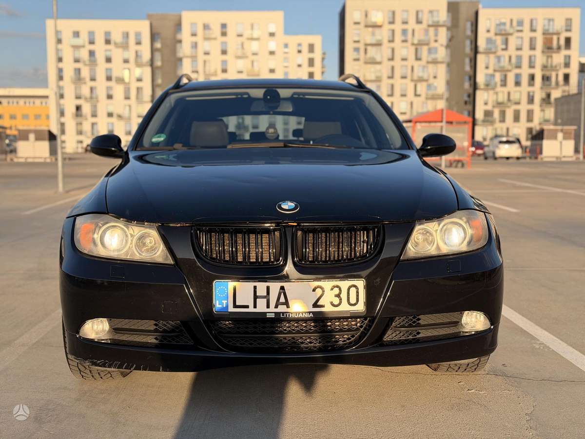 BMW 318 2007 — photo 7