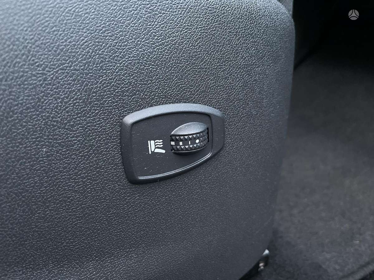 Renault Scenic 2012 — фото 20