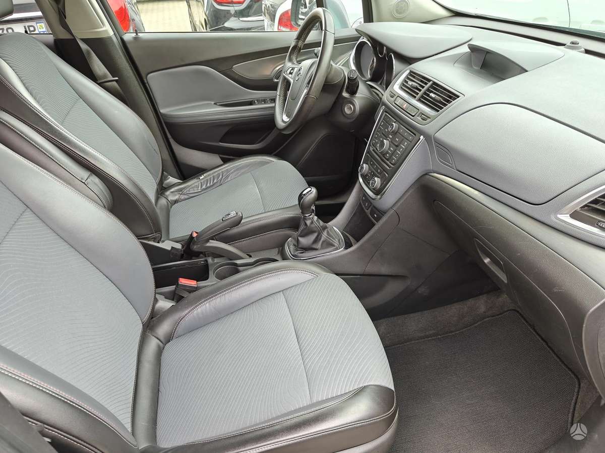 Opel Mokka 2014 — photo 11