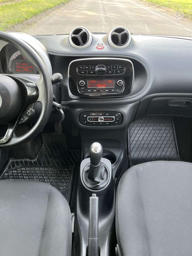 Smart Forfour 2015 — photo 12