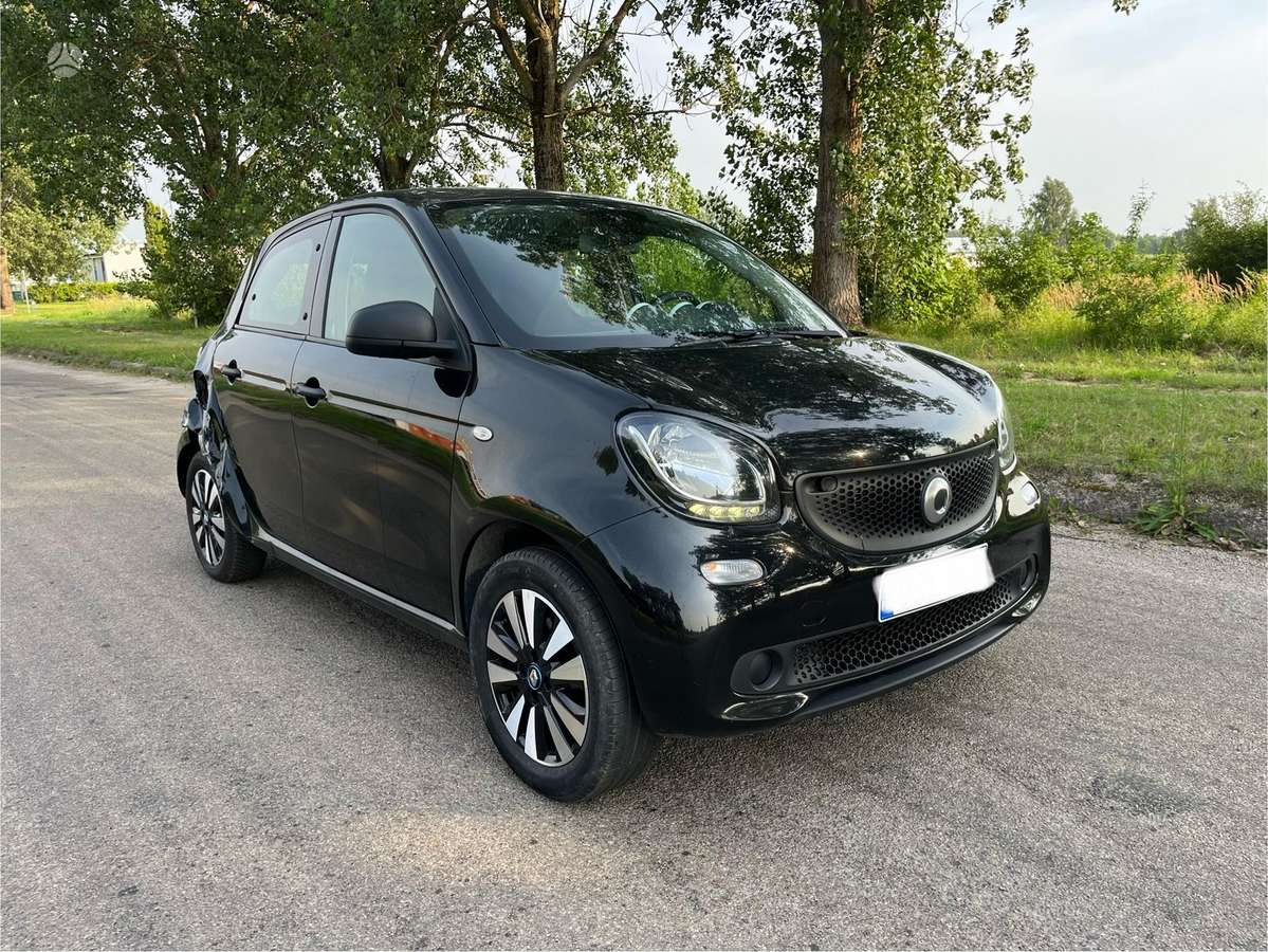 Smart Forfour 2015 — interior