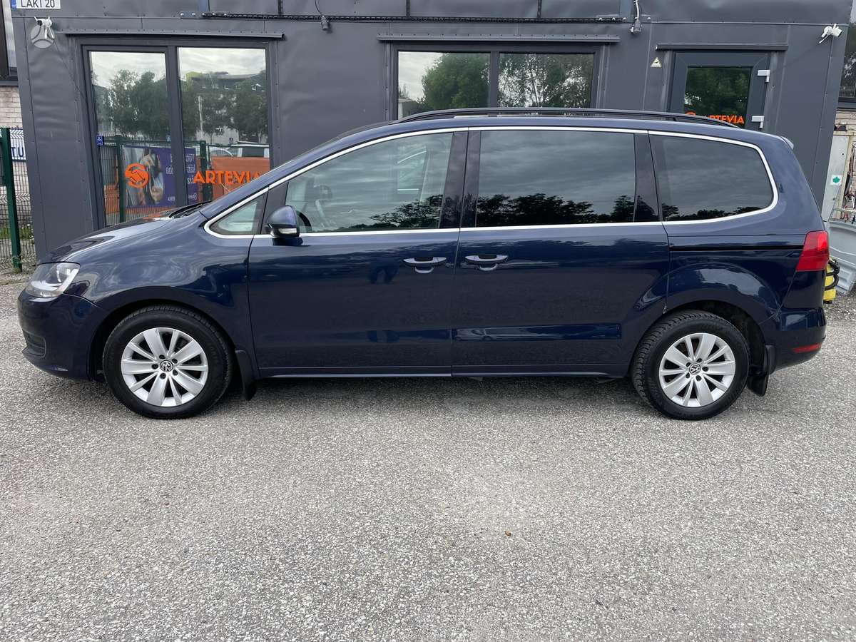 Volkswagen Sharan 2015 — photo 6