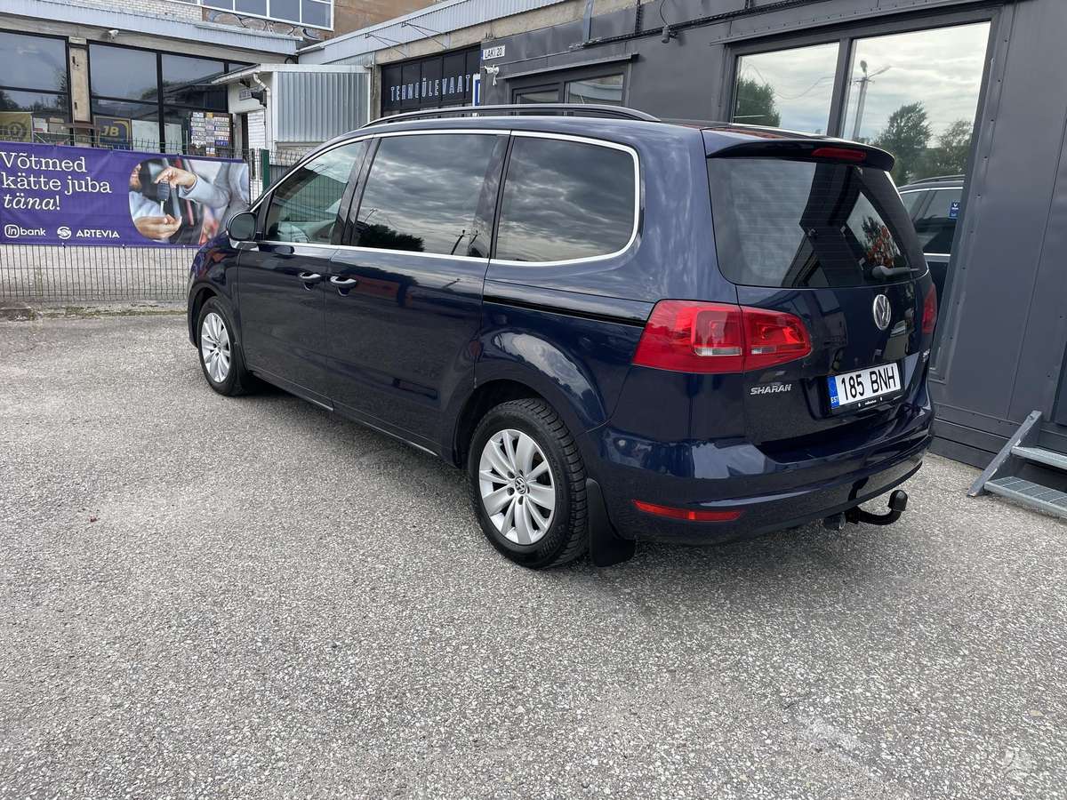 Volkswagen Sharan 2015 — photo 7