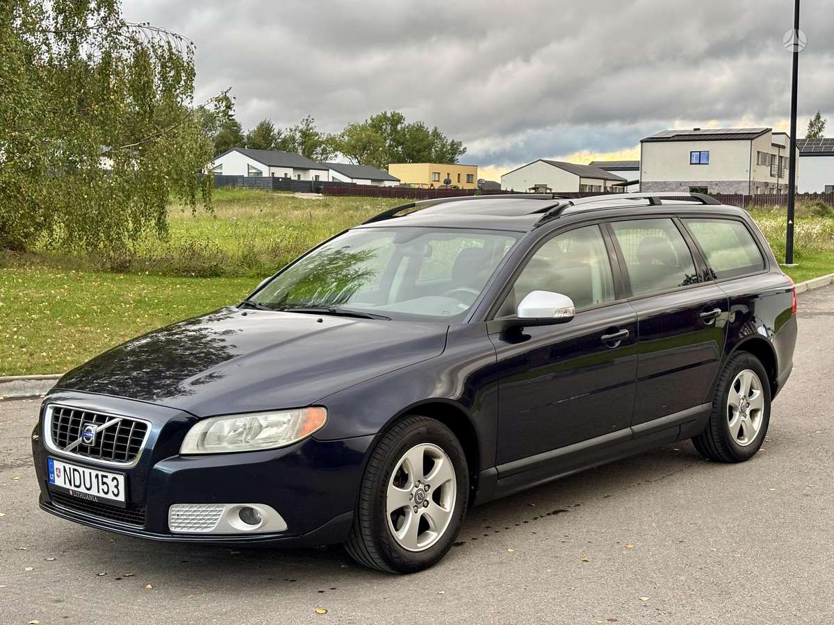 Volvo V70 2008 — photo 10
