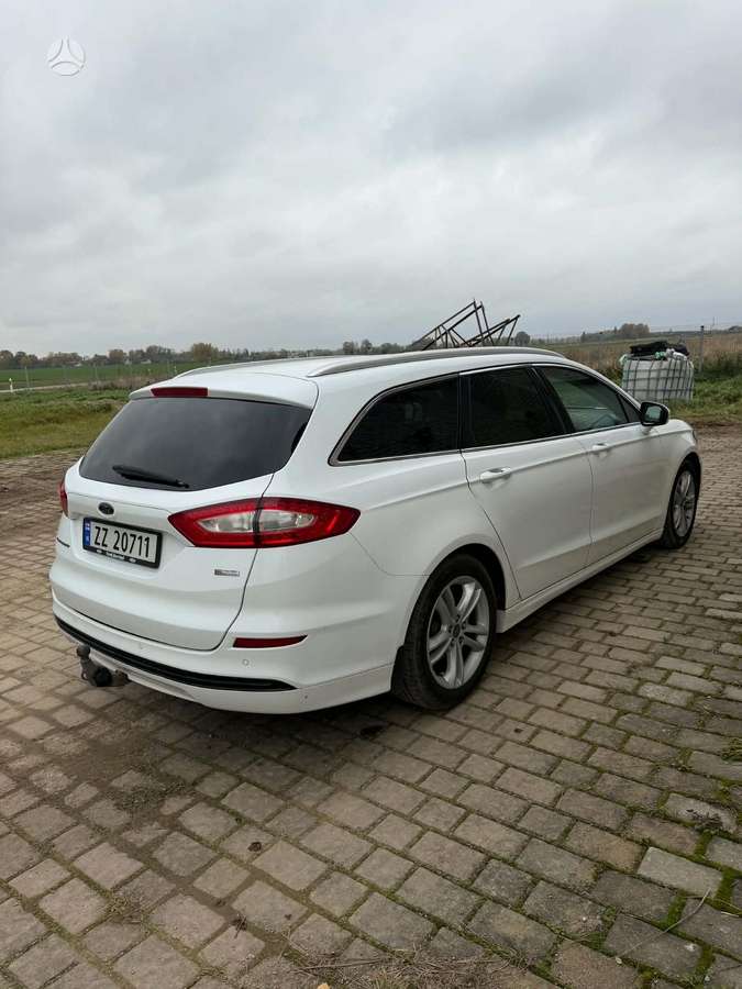 Ford Mondeo 2015 — фото 6