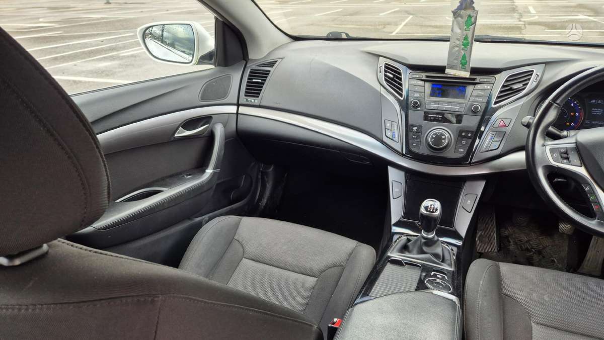 Hyundai i40 2015 — фото 10