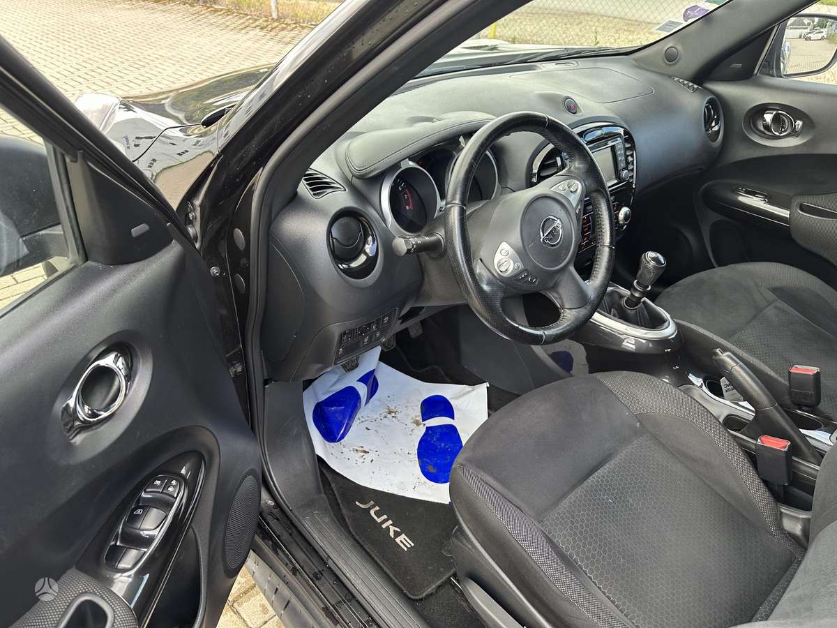 Nissan Juke 2015 — photo 11