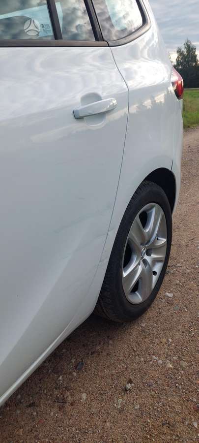 Opel Zafira 2012 — photo 5