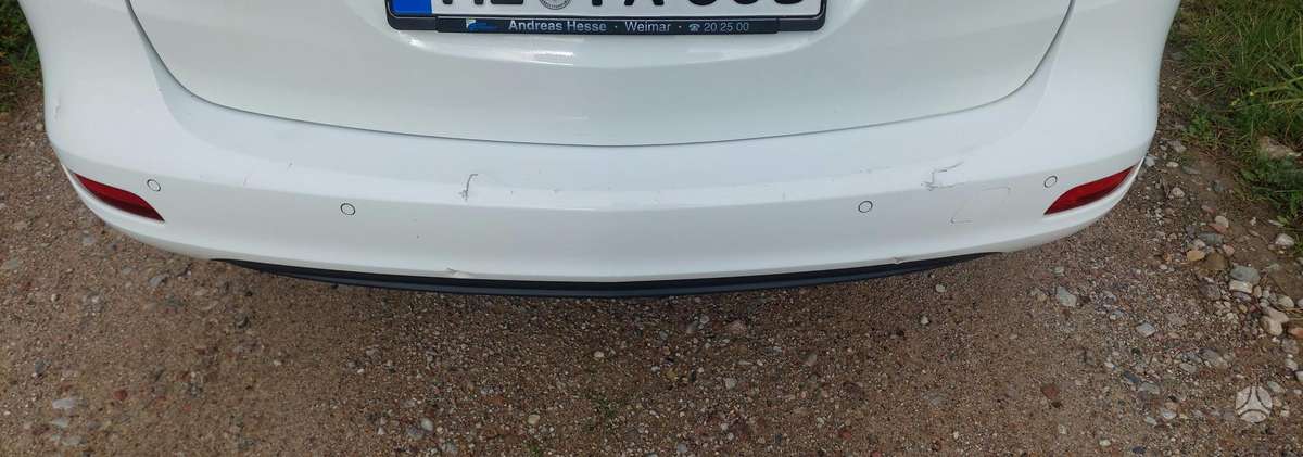 Opel Zafira 2012 — photo 6
