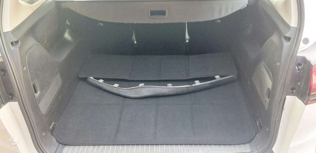 Opel Zafira 2012 — photo 8