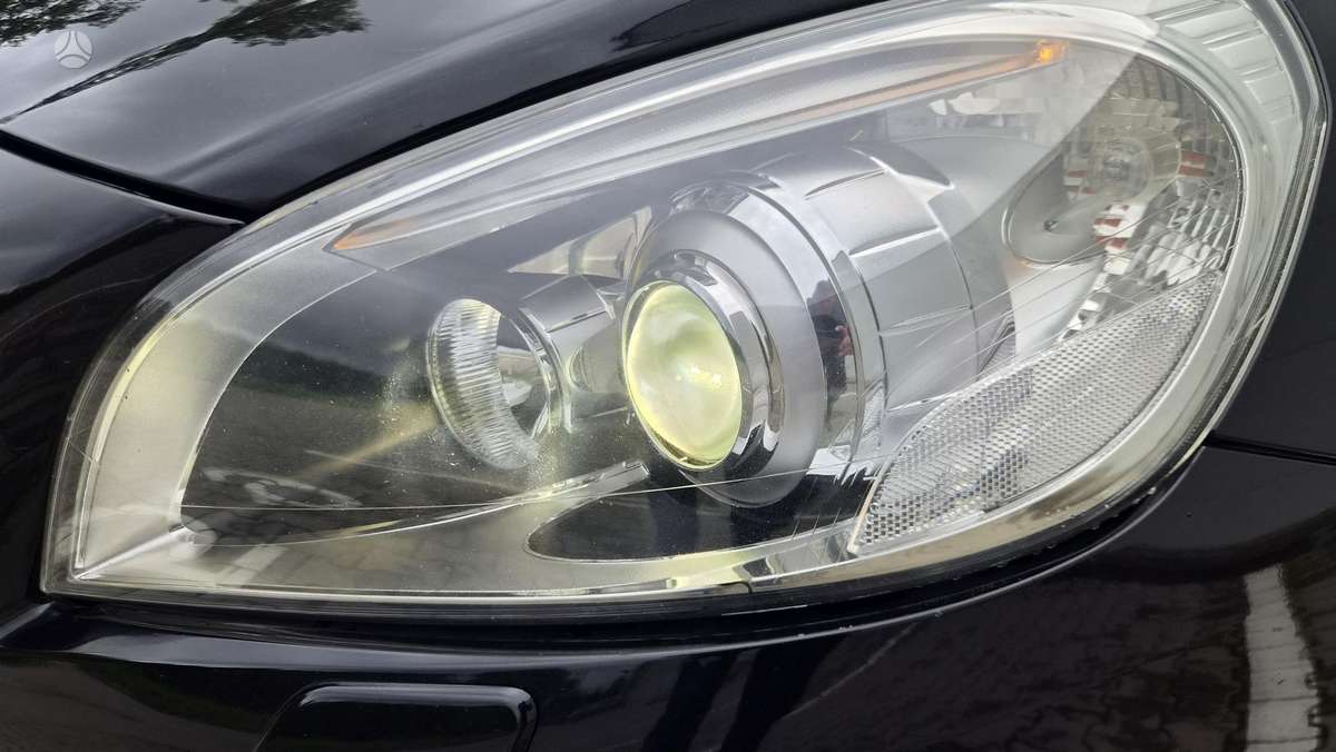 Volvo V60 2011 — photo 10