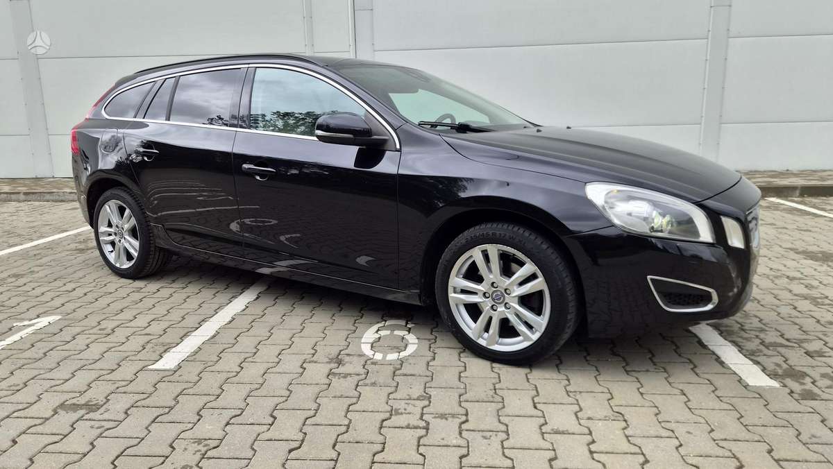 Volvo V60 2011 — photo 5