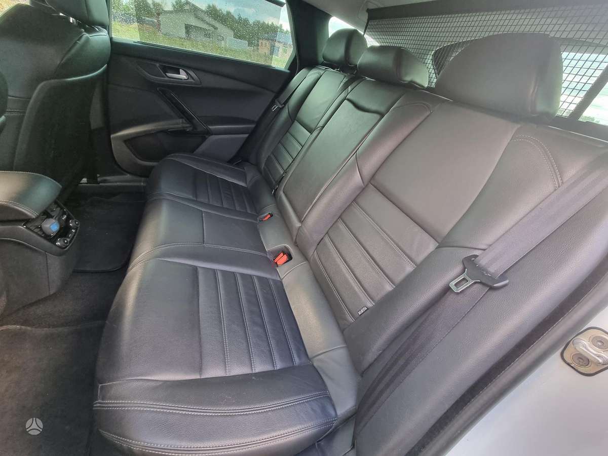 Peugeot 508 2015 — фото 13