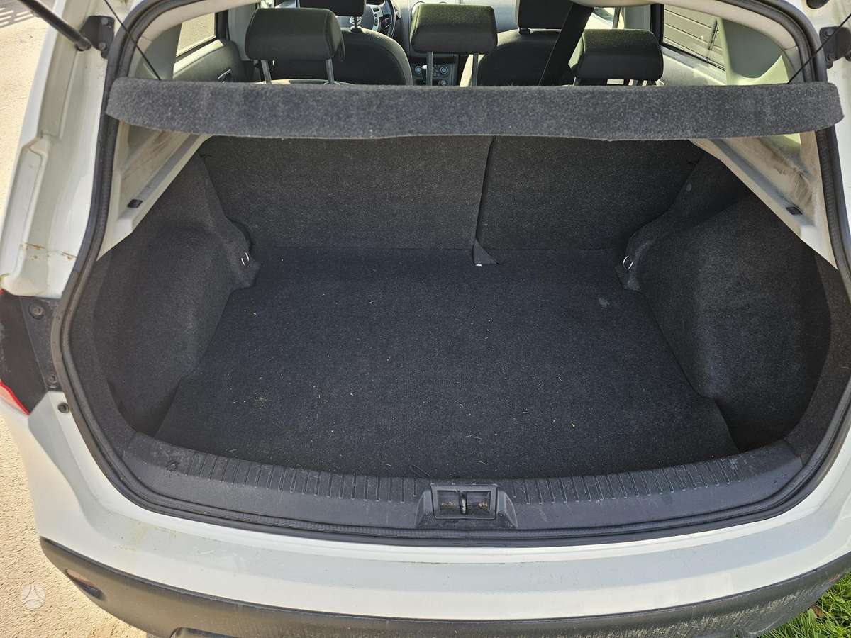 Nissan Qashqai 2011 — photo 9