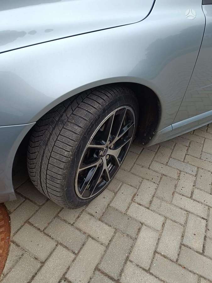 Volvo V70 2015 — photo 6