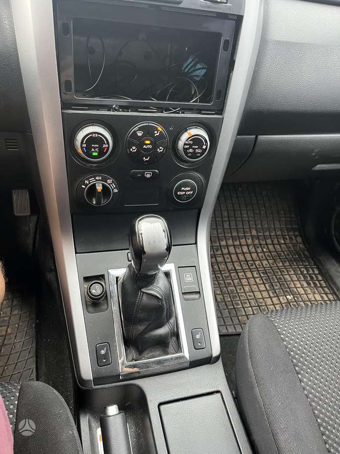 Suzuki Vitara 2007 — photo 9