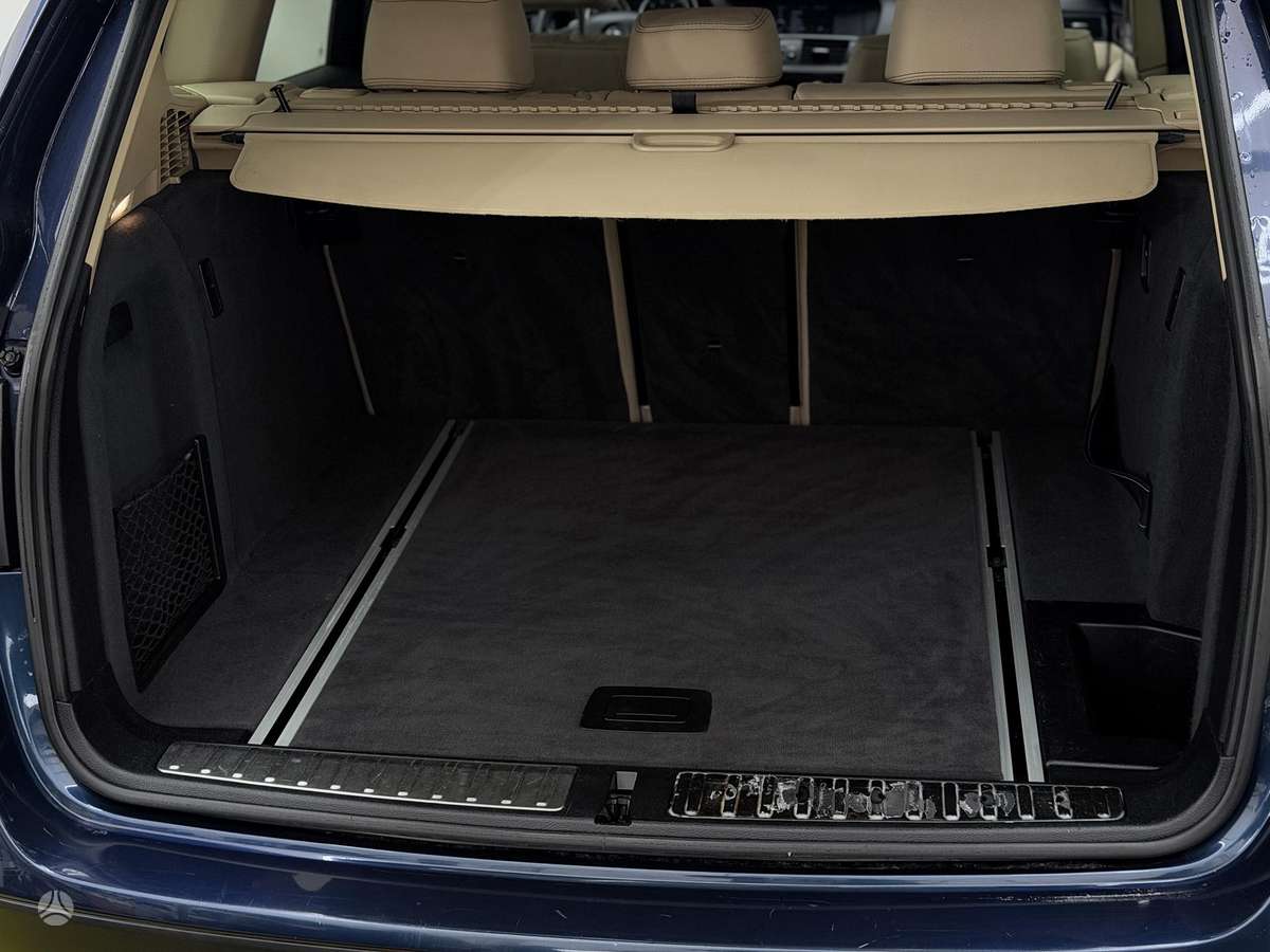 BMW X3 2012 — photo 12