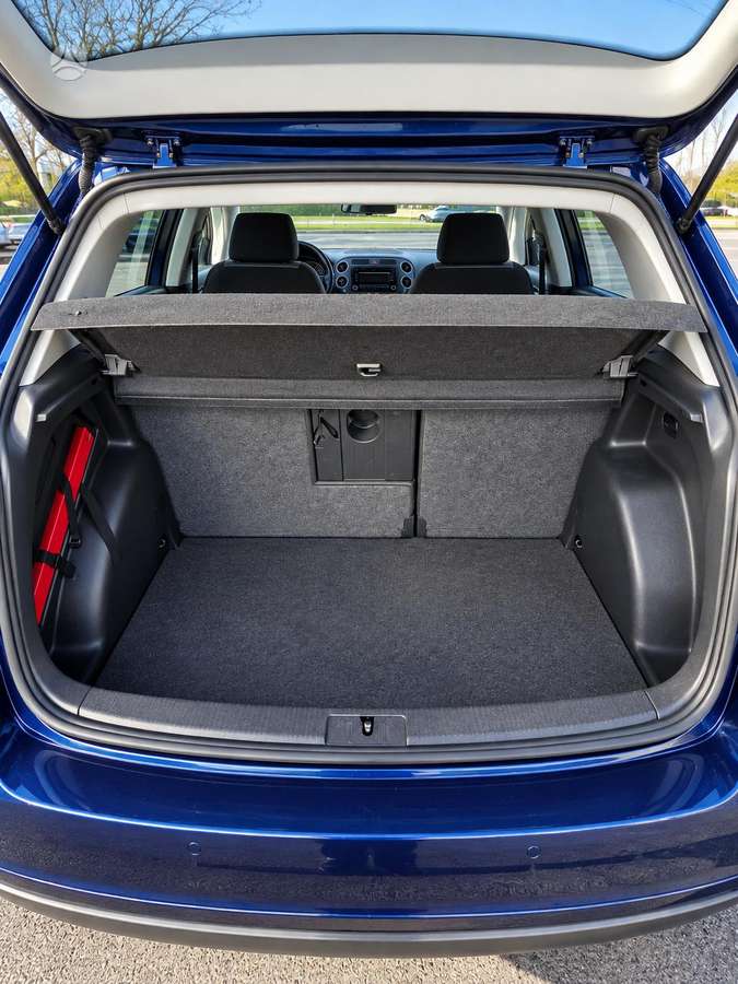 Volkswagen Golf 2011 — photo 9