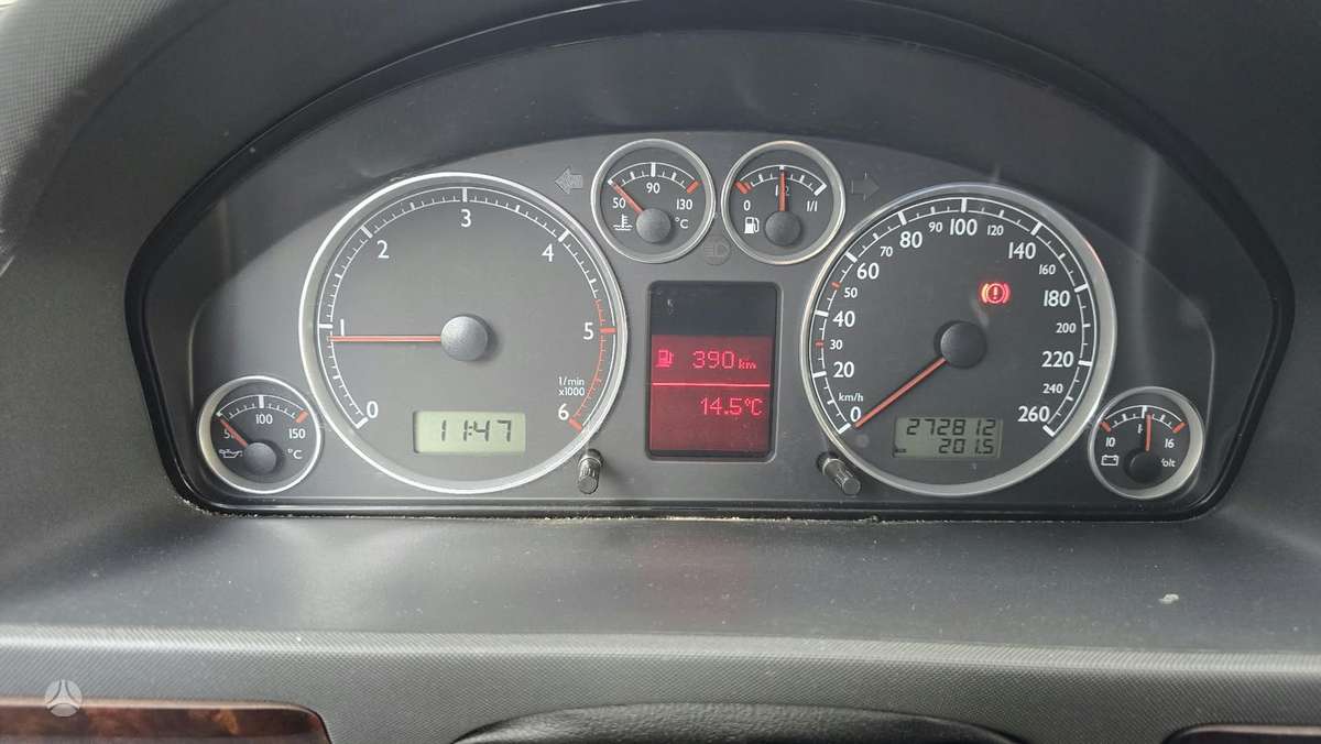 Volkswagen Sharan 2008 — вигляд ззаду