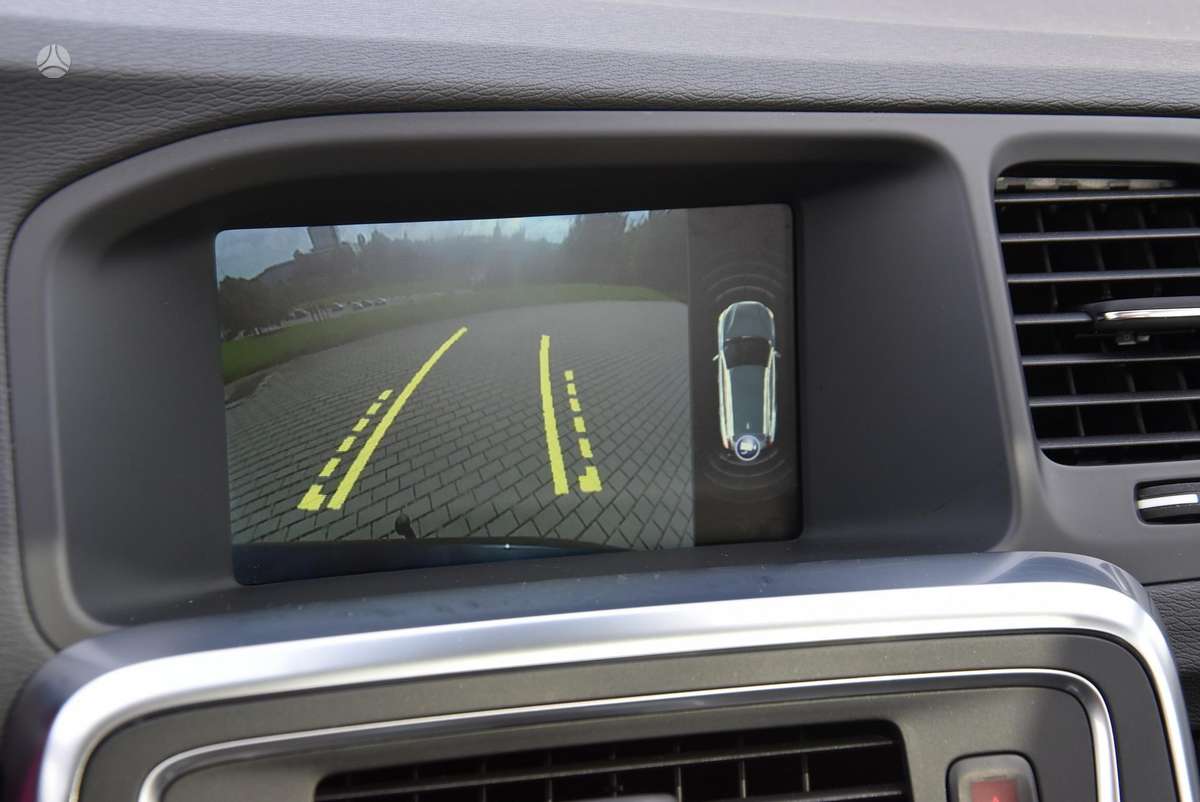 Volvo V60 2014 — photo 14