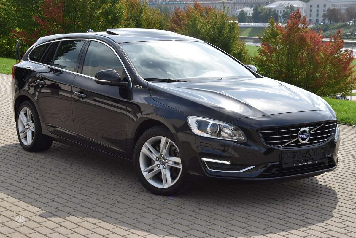 Volvo V60 2014 — photo 8