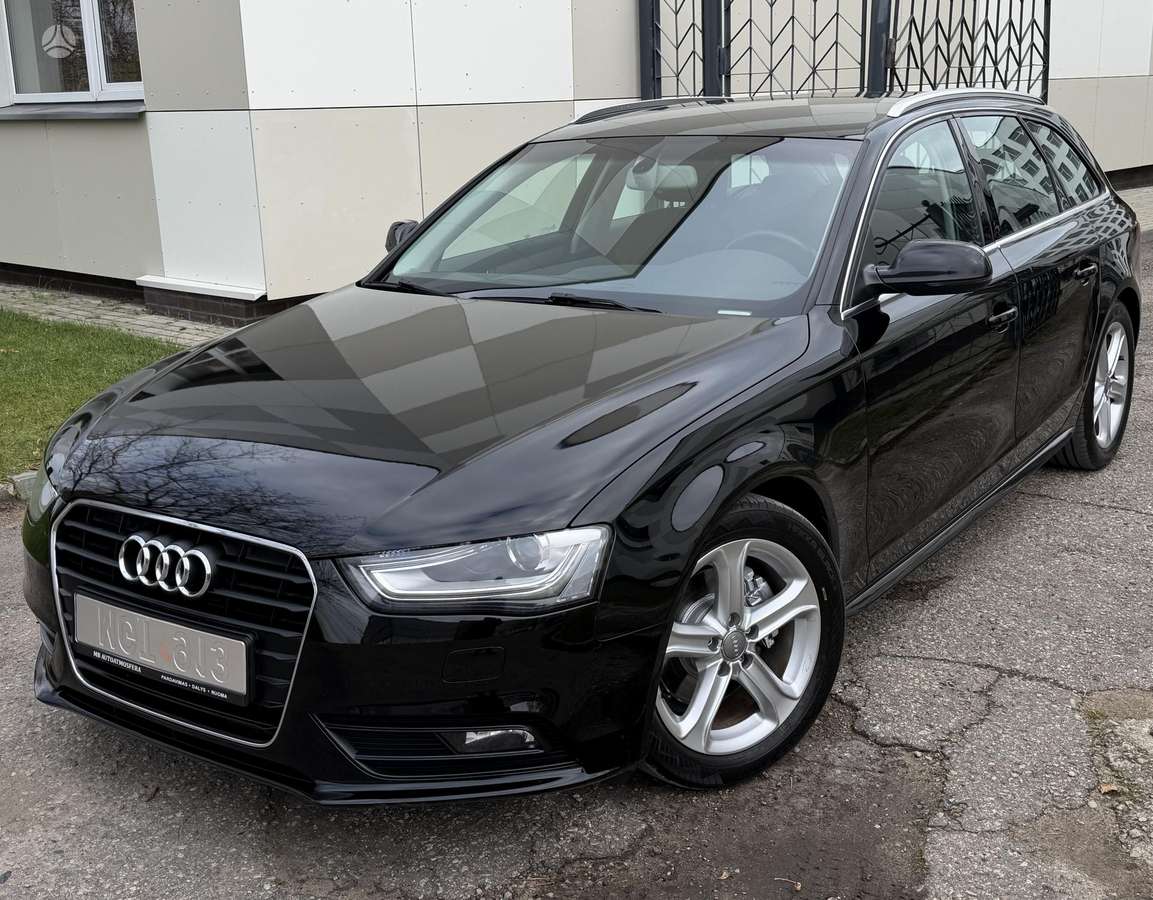 Audi A4 2012 — photo 5