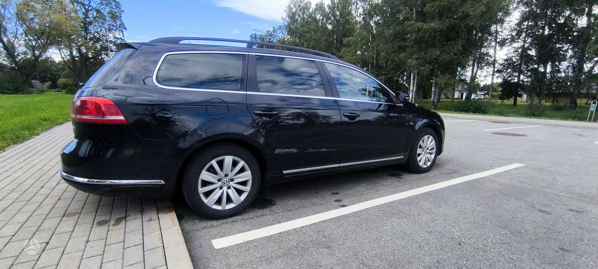 Volkswagen Passat 2012 — engine 1968 cm³, 170 HP (125kW)